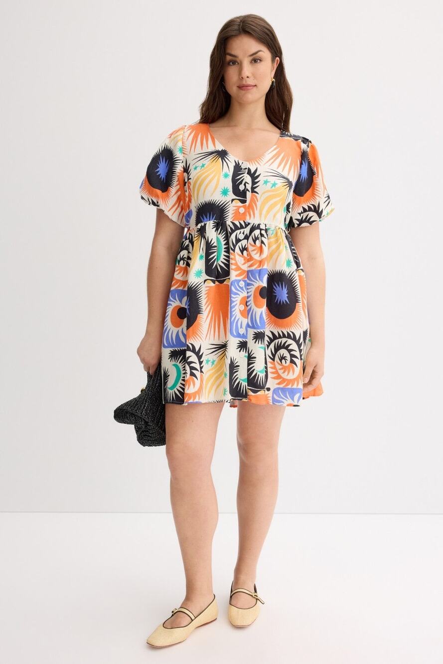 Untitled in Motion SzM Multicolor Boho Art Print Lillian Short Sleeve Mini Dress